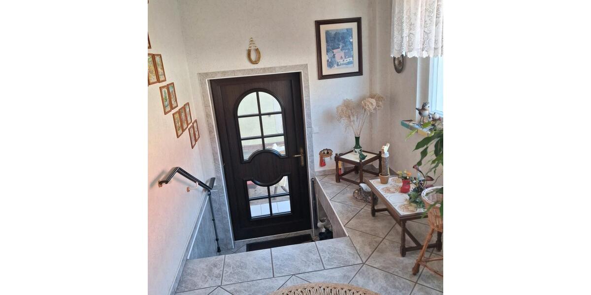 Doppelhaushälfte Farnstädt - 4 Zimmer, 119 m&sup2;, 190.000&euro; | Angebot:26413271