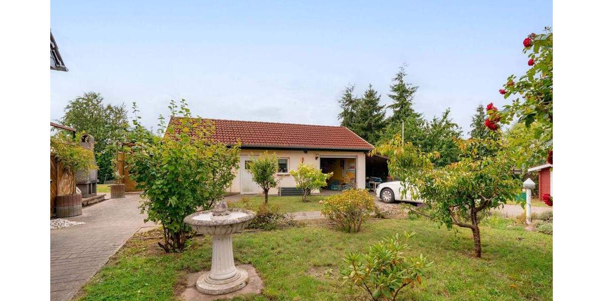 Einfamilienhaus Lalendorf OT Nienhagen Nienhagen - 8 Zimmer, 178 m&sup2;, 258.000&euro; | Angebot:25769614