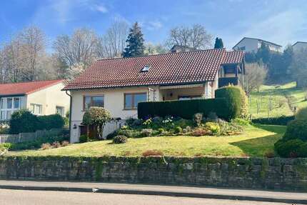 Haus Bretzfeld - 6 Zimmer, 119 m&sup2;, 311.000&euro; | Angebot:25968535