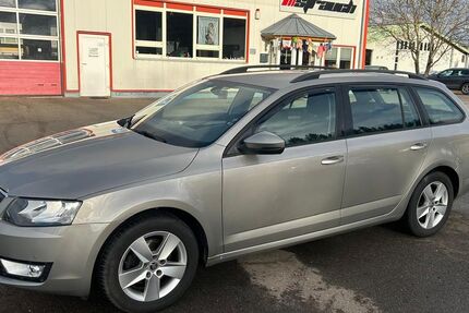 Skoda Octavia 208.000 km 7.290 &euro; Geisingen 78187