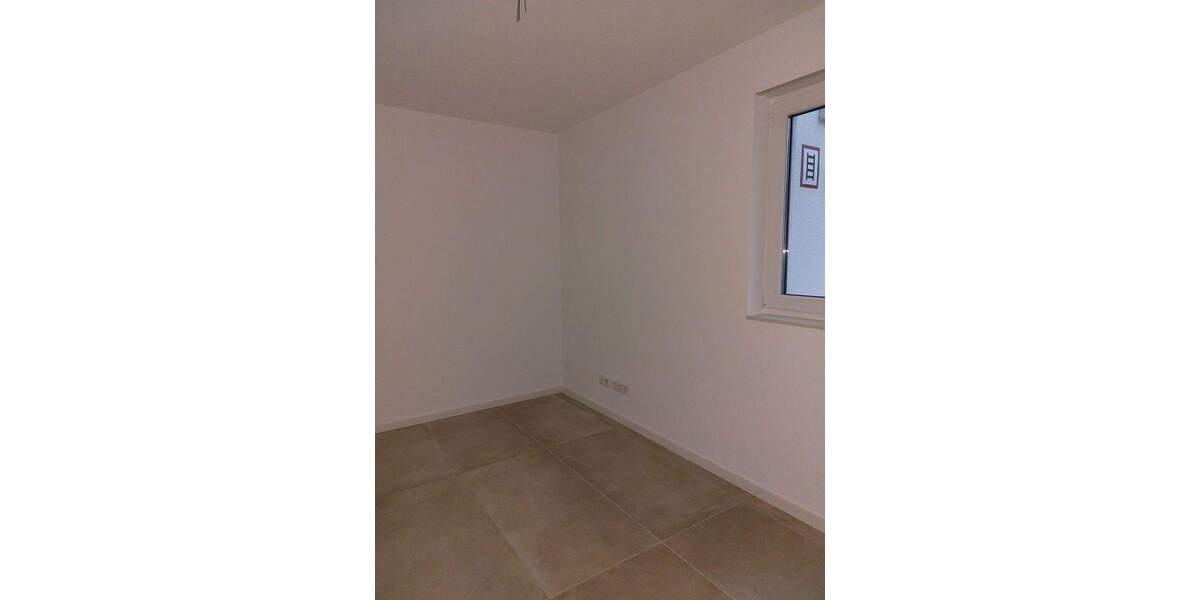 Terrassenwohnung Troisdorf Oberlar - 3 Zimmer, 81 m&sup2;, 1.195&euro; | Angebot:25666197