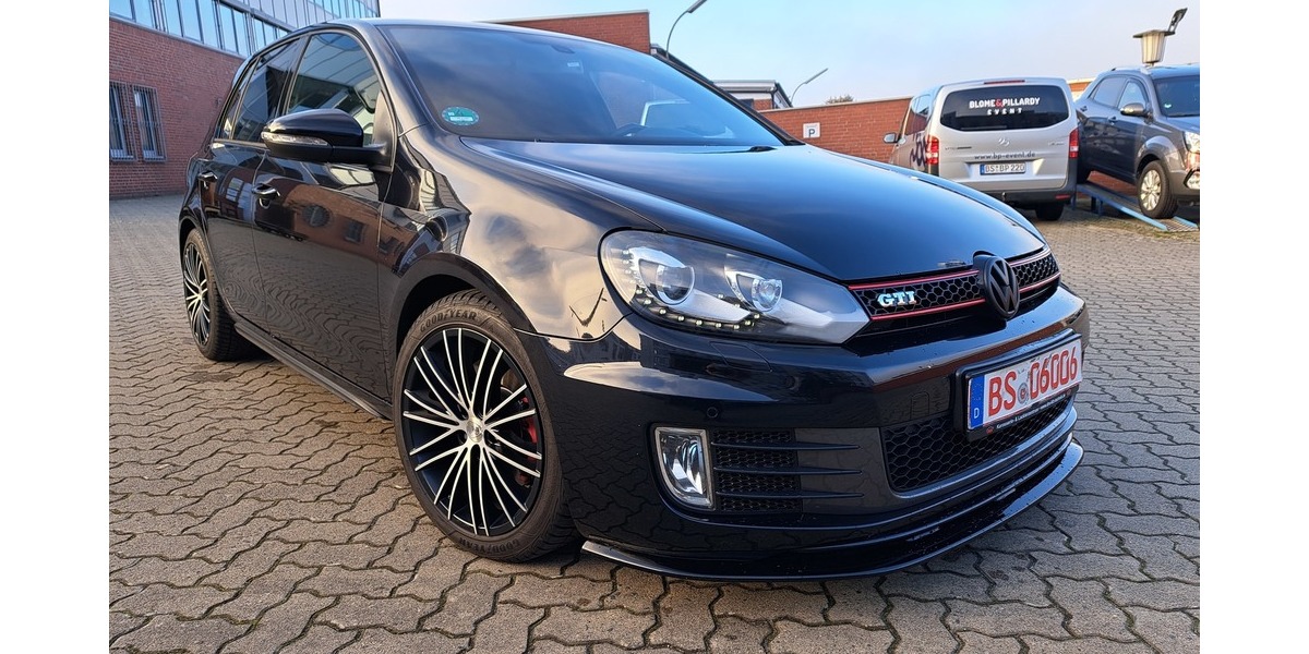 VW Golf VI GTI, Kette neu, 2Hand, alles eingetragen 200.000 km 7.994 &euro; Braunschweig 38106