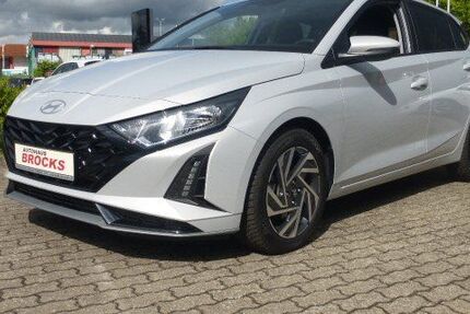 Hyundai i20 28.686 km 20.890 &euro; Güstrow 18273