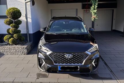 Hyundai TUCSON 51.993 km 20.900 &euro; Siegburg 53721