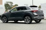 VW T-Roc R-line / IQ / Panorama / Virtual Cockpit 45.000 km 25.390 € Mönchengladbach 41066