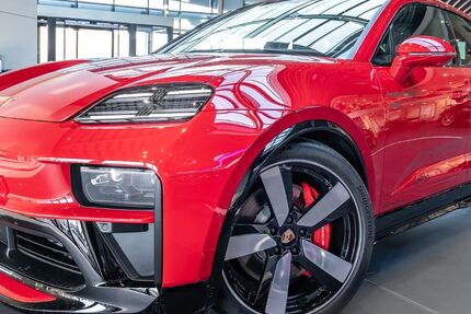 Porsche Macan 8.900 km 109.800 &euro; Leipzig 04356