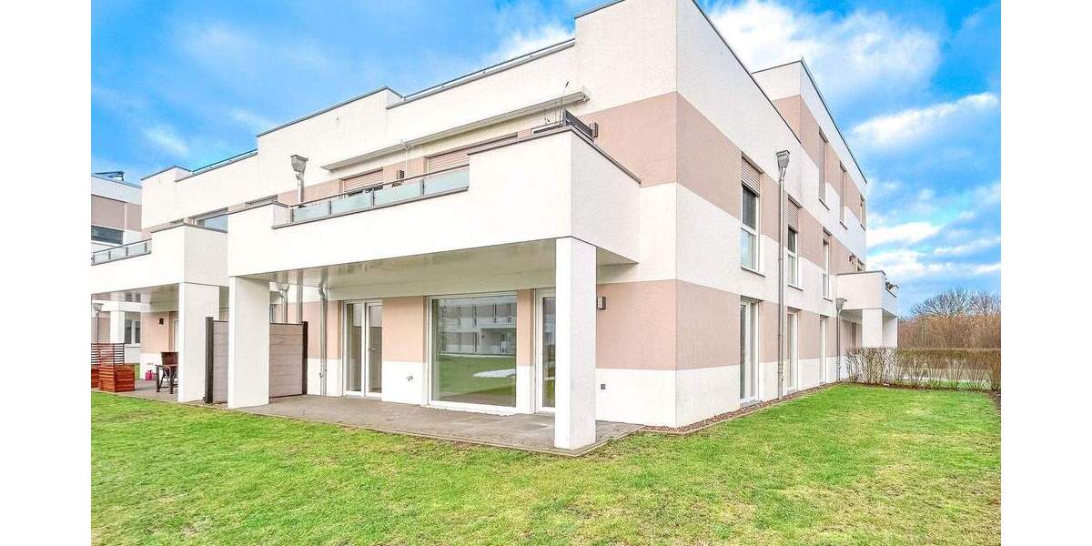 GROßZÜGIGE EG-WOHNUNG MIT TERRASSE DIREKT AM GOLFPLATZ 3 zimmer