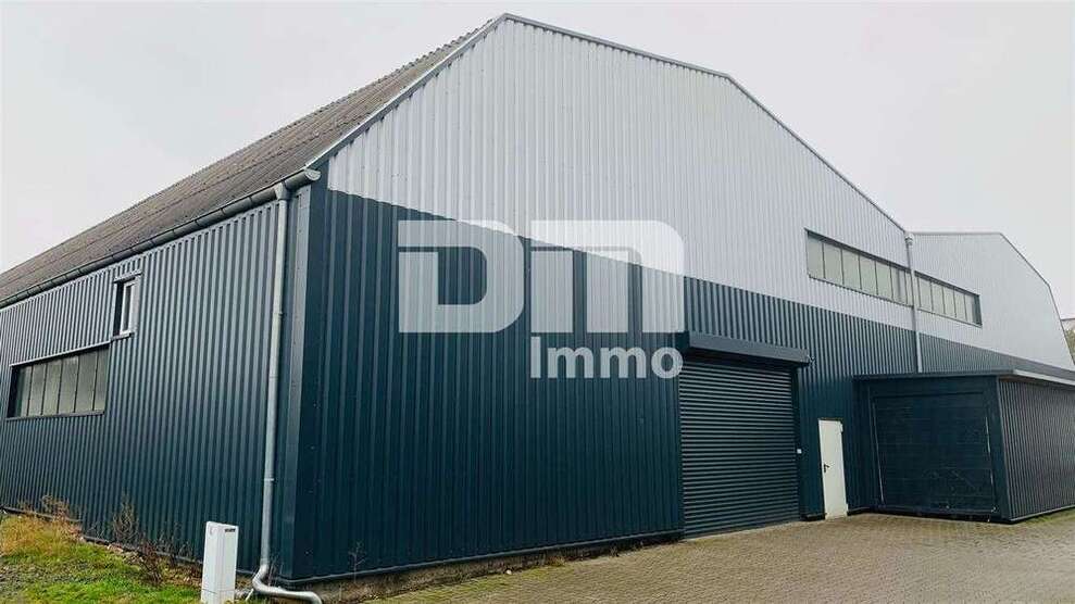 Halle in Fuldatal 454 € 105 m²