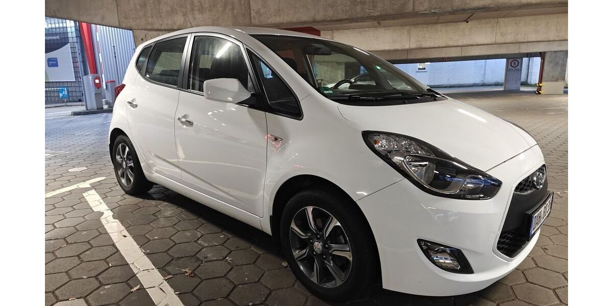 Hyundai ix20 24.800 km 15.990 &euro; Hamburg 22047