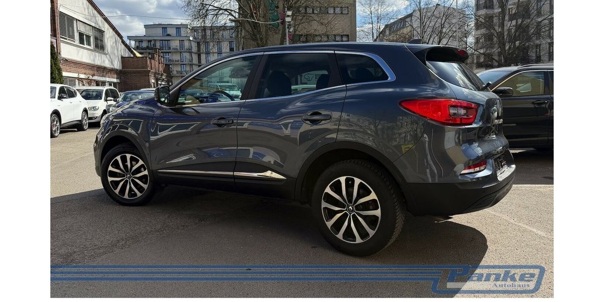 Renault Kadjar Equilibre 1.5 Aut.*NAV*RFK*LED*S&S*ACC* 18.488 km 17.890 &euro; Berlin 13187