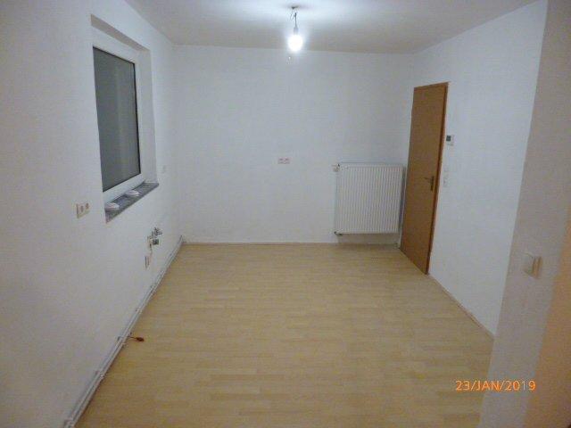 Erdgeschoßwohnung Bahrdorf - 4 Zimmer, 80 m&sup2;, 500&euro; | Angebot:26394114