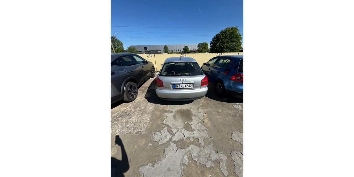 Audi A3 204.200 km 1.100 &euro; Dietzenbach 63128