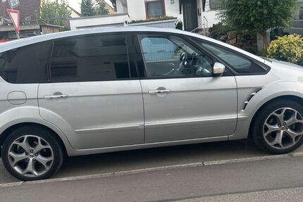 Ford S-Max 297.000 km 3.500 &euro; Gärtringen 71116