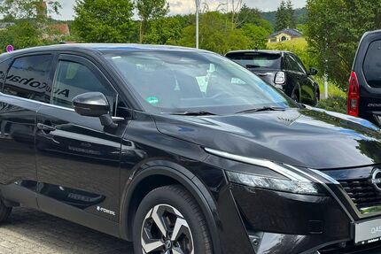 Nissan Qashqai 35.776 km 24.960 &euro; Bad Kissingen 97688