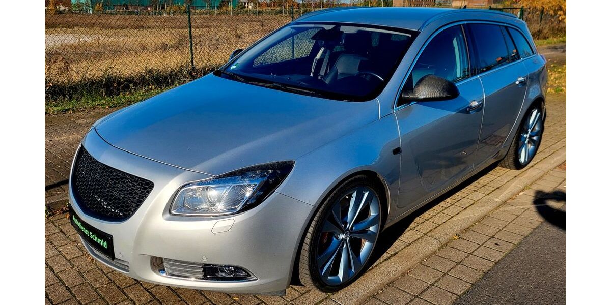 Opel Insignia 144.900 km 7.990 &euro; Hennigsdorf 16761