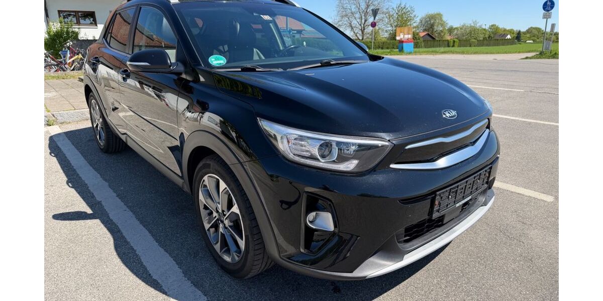 Kia Stonic 192.000 km 8.850 &euro; Mammendorf 82291