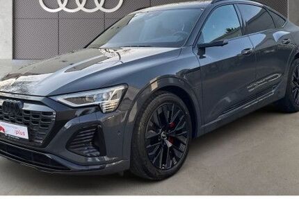 Audi Q8 e-tron 42.202 km 54.750 &euro; Frankfurt am Main 60326