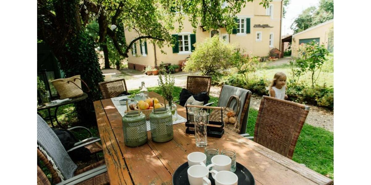 Villa Röfingen - 10 Zimmer, 336 m&sup2;, 998.000&euro; | Angebot:23556272
