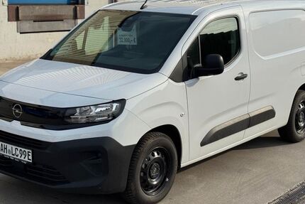 Opel Combo 2.000 km 32.900 &euro; Dachau 85221