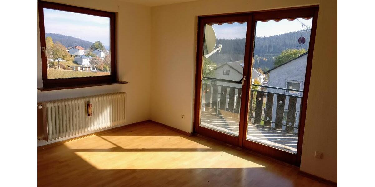 Etagenwohnung Furtwangen im Schwarzwald - 4 Zimmer, 90 m&sup2;, 770&euro; | Angebot:26223611
