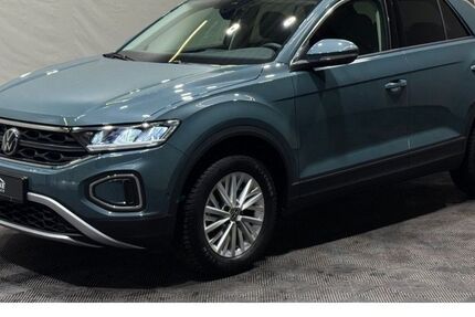 VW T-Roc 14.729 km 25.160 &euro; Torgau 04860