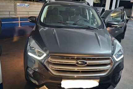 Ford Kuga 87.577 km 15.500 &euro; Hochheim am Main 65239