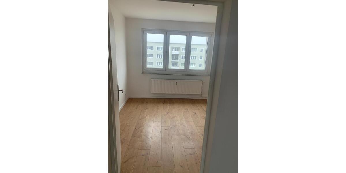 Etagenwohnung Angermünde - 3 Zimmer, 60 m&sup2;, 511&euro; | Angebot:24940620