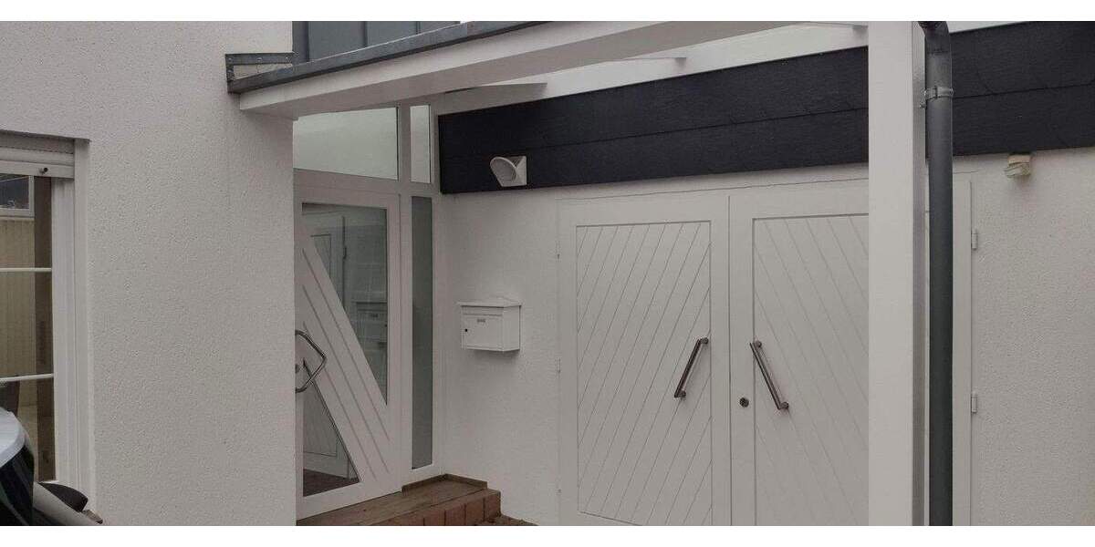 Einfamilienhaus Bad Salzuflen Innenstadt - 3 Zimmer, 135 m&sup2;, 1.390&euro; | Angebot:25539064