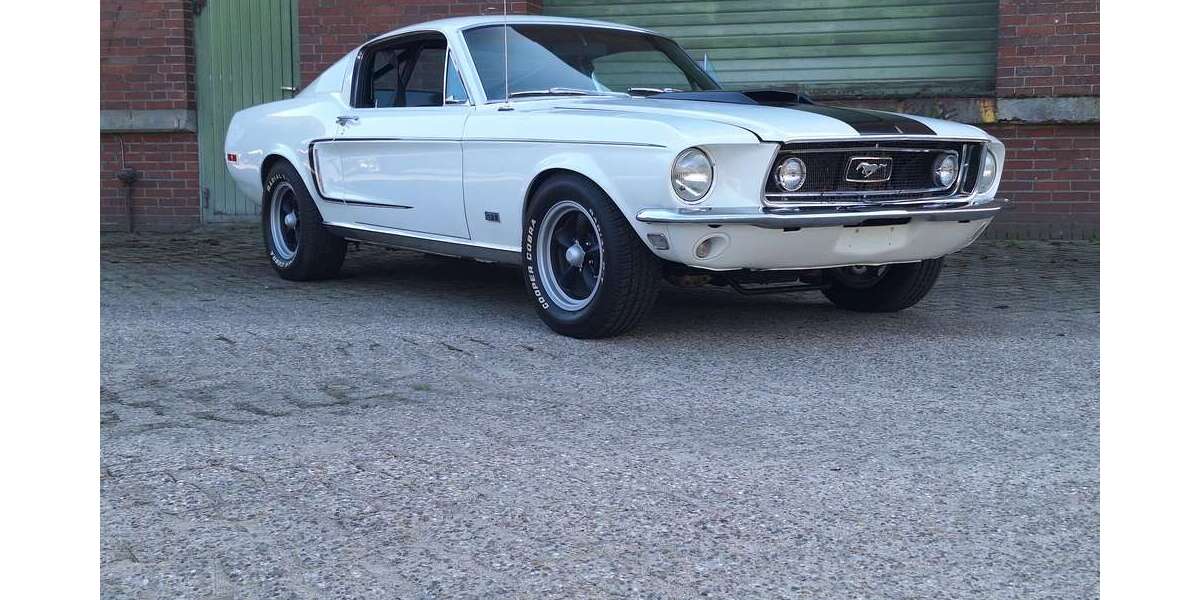 Ford Mustang 99.999 km 79.950 &euro; Meppen 49716