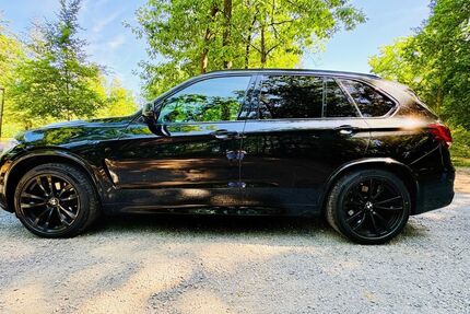 BMW X5 229.655 km 17.700 &euro; Beelitz 14547