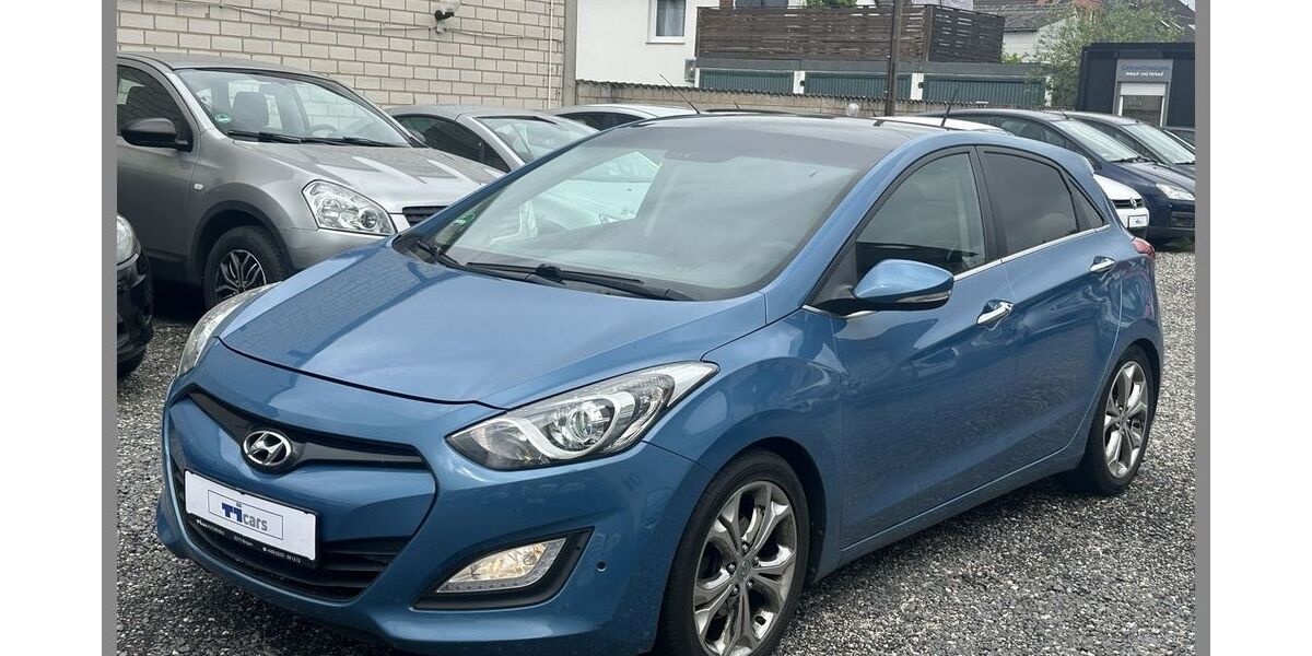 Hyundai i30 331.600 km 5.700 &euro; Kerpen 50171