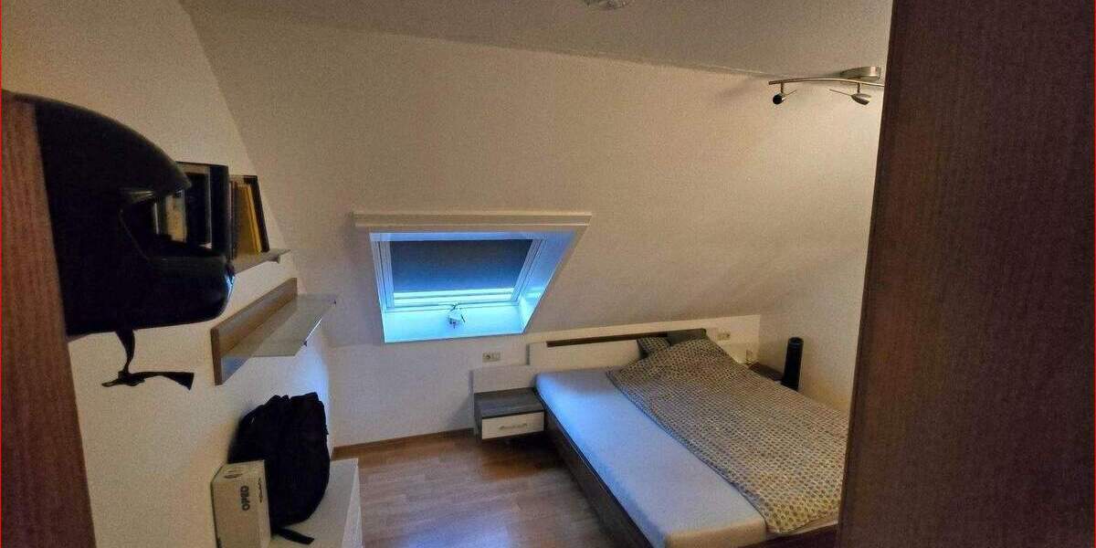 Etagenwohnung Karlsbad Langensteinbach - 5 Zimmer, 98 m&sup2;, 980&euro; | Angebot:25937584