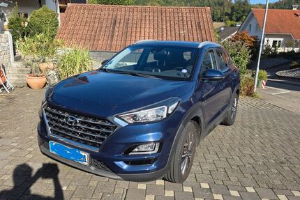 Hyundai TUCSON 70.000 km 19.500 &euro; Gengenbach 77723
