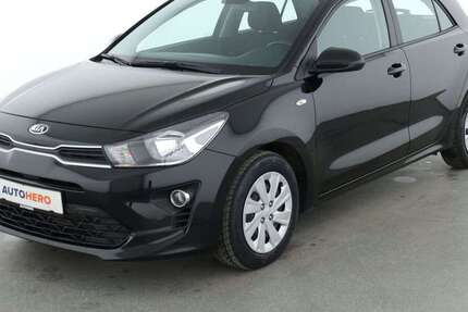 Kia Rio 52.369 km 10.900 &euro; Stuttgart 70195