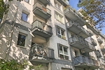 PRAKTISCHE HOCHPARTERRE-WOHNUNG MIT GROSSEM BALKON IM BEGEHRTEN BAYERISCHEN VIERTEL! 2 zimmer