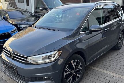VW Touran 74.900 km 29.900 &euro; Volkach 97332