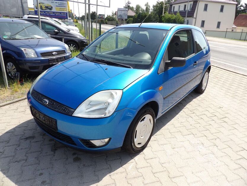 Ford Fiesta 80.000 km 3.499 € Bautzen 02625