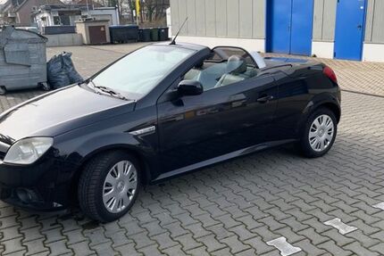 Opel Tigra 245.000 km 790 &euro; Herzogenrath 52134