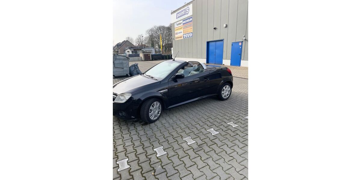 Opel Tigra 245.000 km 790 &euro; Herzogenrath 52134