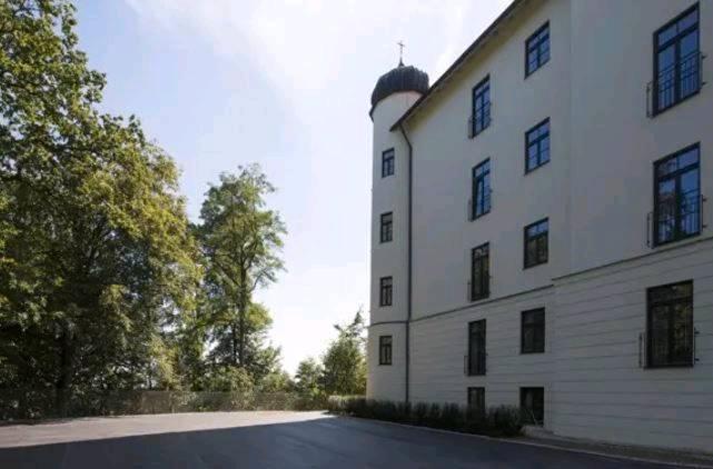 Etagenwohnung Bobingen - 2.5 Zimmer, 85 m&sup2;, 1.200&euro; | Angebot:26600677