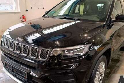 Jeep Compass 9.950 km 22.600 &euro; Schöningen 38364