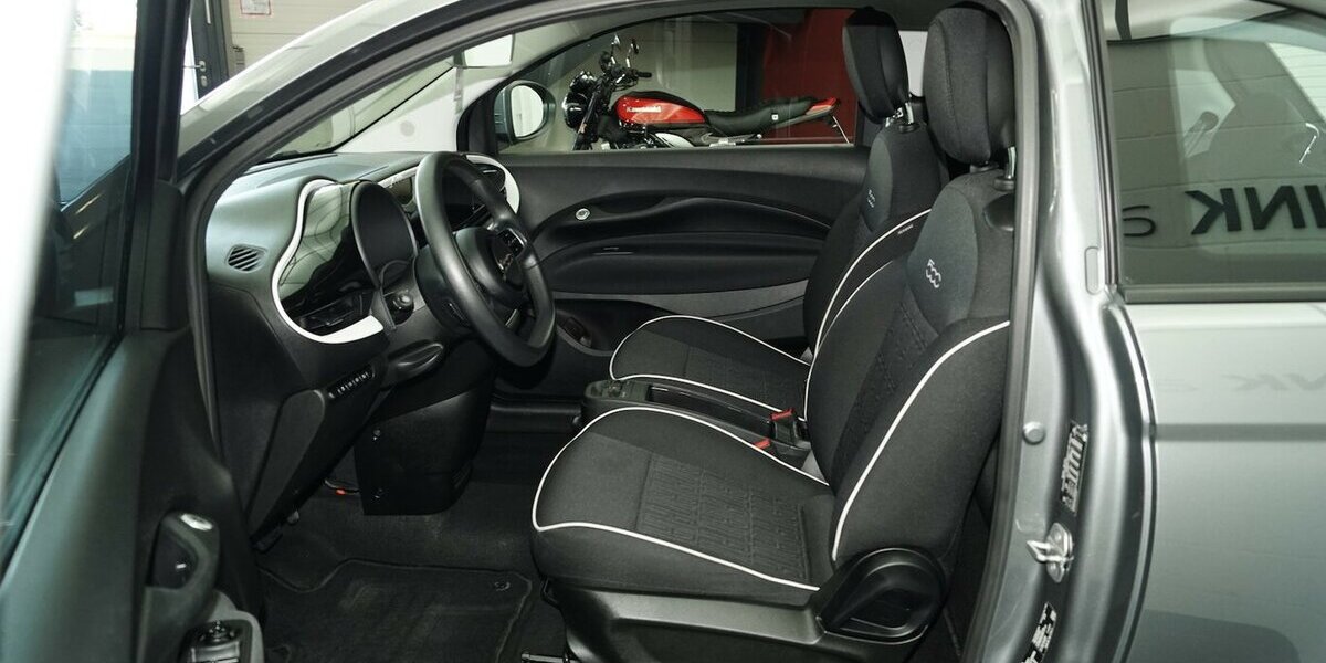 Fiat 500e Action Carplay Android Sitzheizung 38.100 km 12.580 &euro; Lich 35423