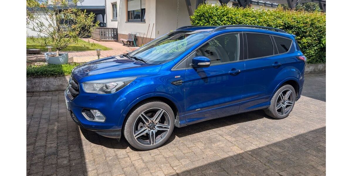 Ford Kuga 127.188 km 14.000 &euro; Lützelbach 64750