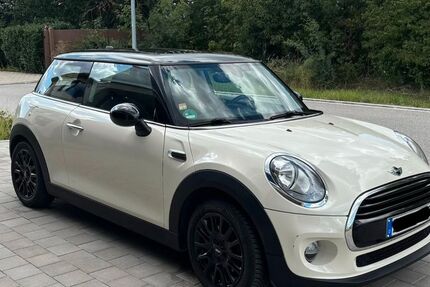 Mini Cooper D 72.100 km 12.300 &euro; Mamming 94437