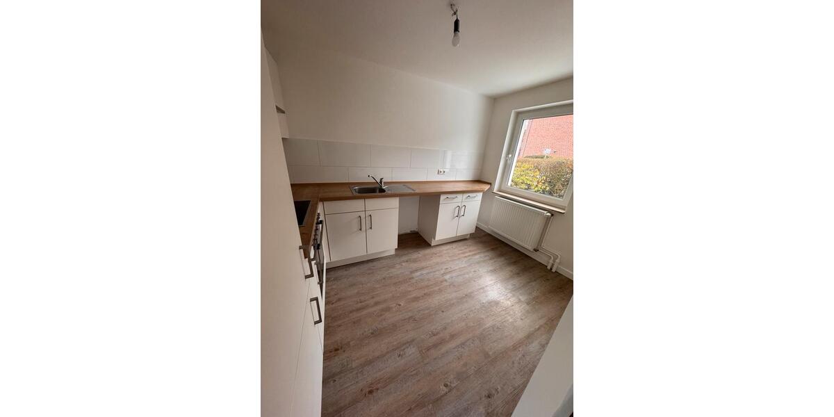 Reihenhaus Stockelsdorf - 3 Zimmer, 87 m&sup2;, 355.000&euro; | Angebot:25354283