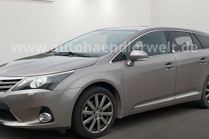 Toyota Avensis 146.398 km 8.499 &euro; Brehna 06796