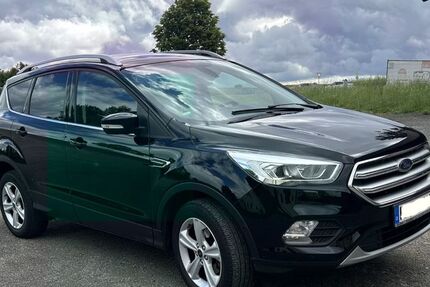 Ford Kuga 80.500 km 13.300 &euro; Bad Friedrichshall 74177