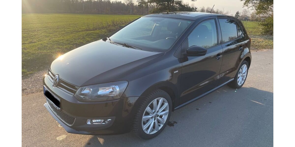 VW Polo 95.000 km 6.999 &euro; Grafenwöhr 92655