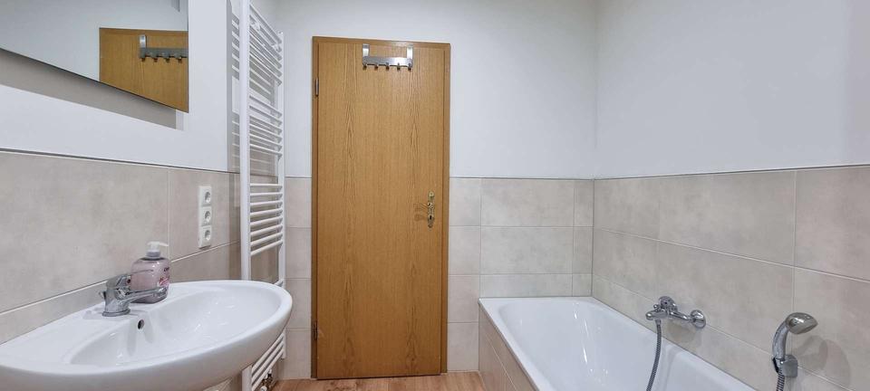 Maisonettenwohnung Westerrönfeld - 6 Zimmer, 149 m&sup2;, 625&euro; | Angebot:22072206