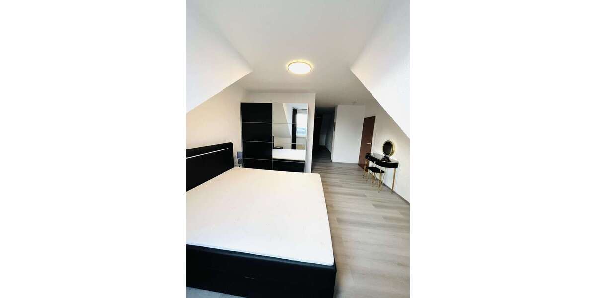 Etagenwohnung Ludwigshafen am Rhein / Oppau Oppau - 2 Zimmer, 33 m&sup2;, 125.000&euro; | Angebot:25976024